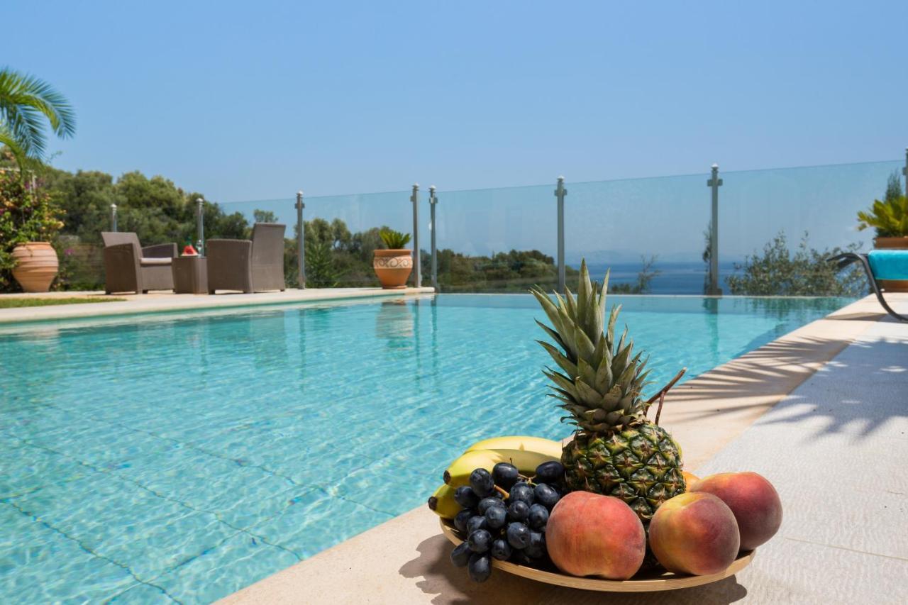 Adriana Sea View Villa Ipsos Luaran gambar