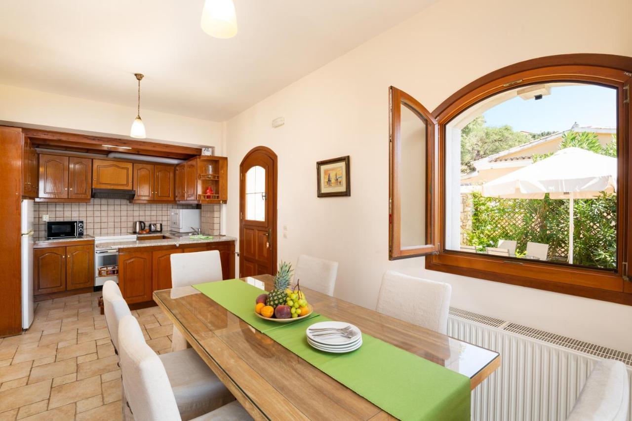 Adriana Sea View Villa Ipsos Luaran gambar