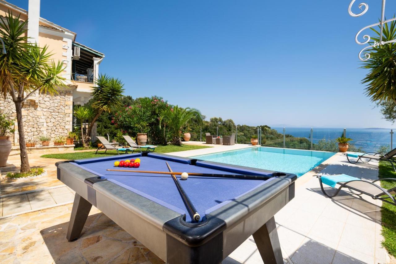 Adriana Sea View Villa Ipsos Luaran gambar